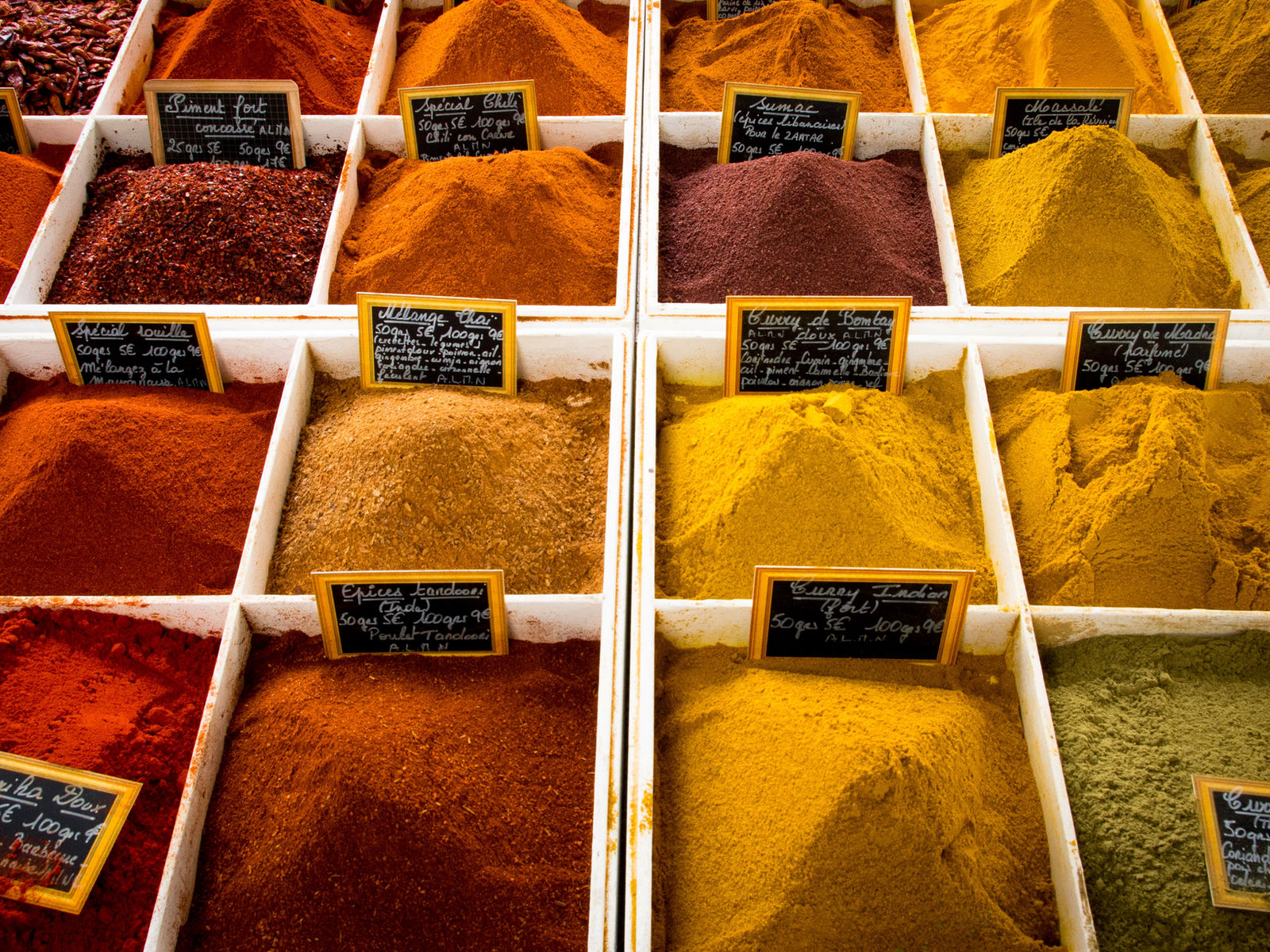 Rayon épices du monde Marché de Mo' Toulouse — curry, za'atar, ras el hanout