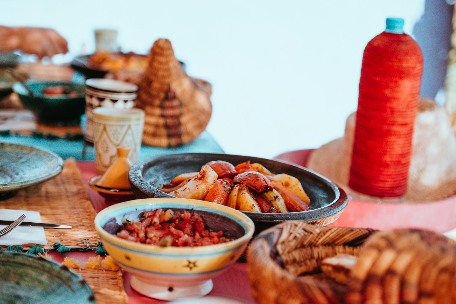 Tajine d'agneau aux pruneaux et amandes grillées